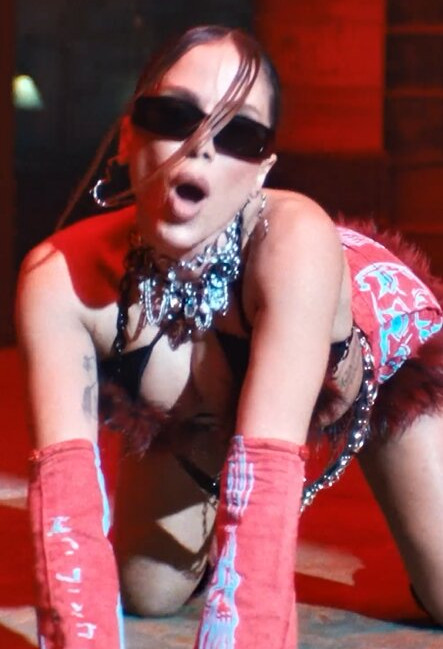 anitta gallery photo #685