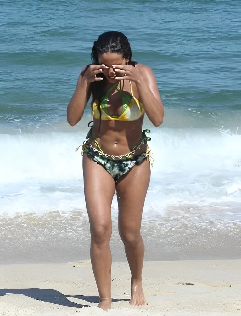 anitta gallery photo #726