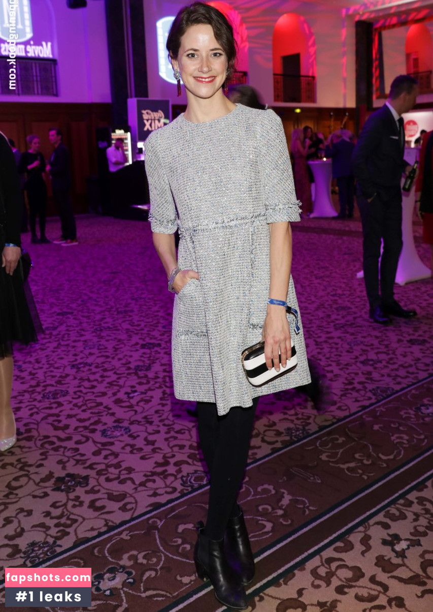 Anja Knauer Nude Leaks OnlyFans Photos #17 - Fapshots