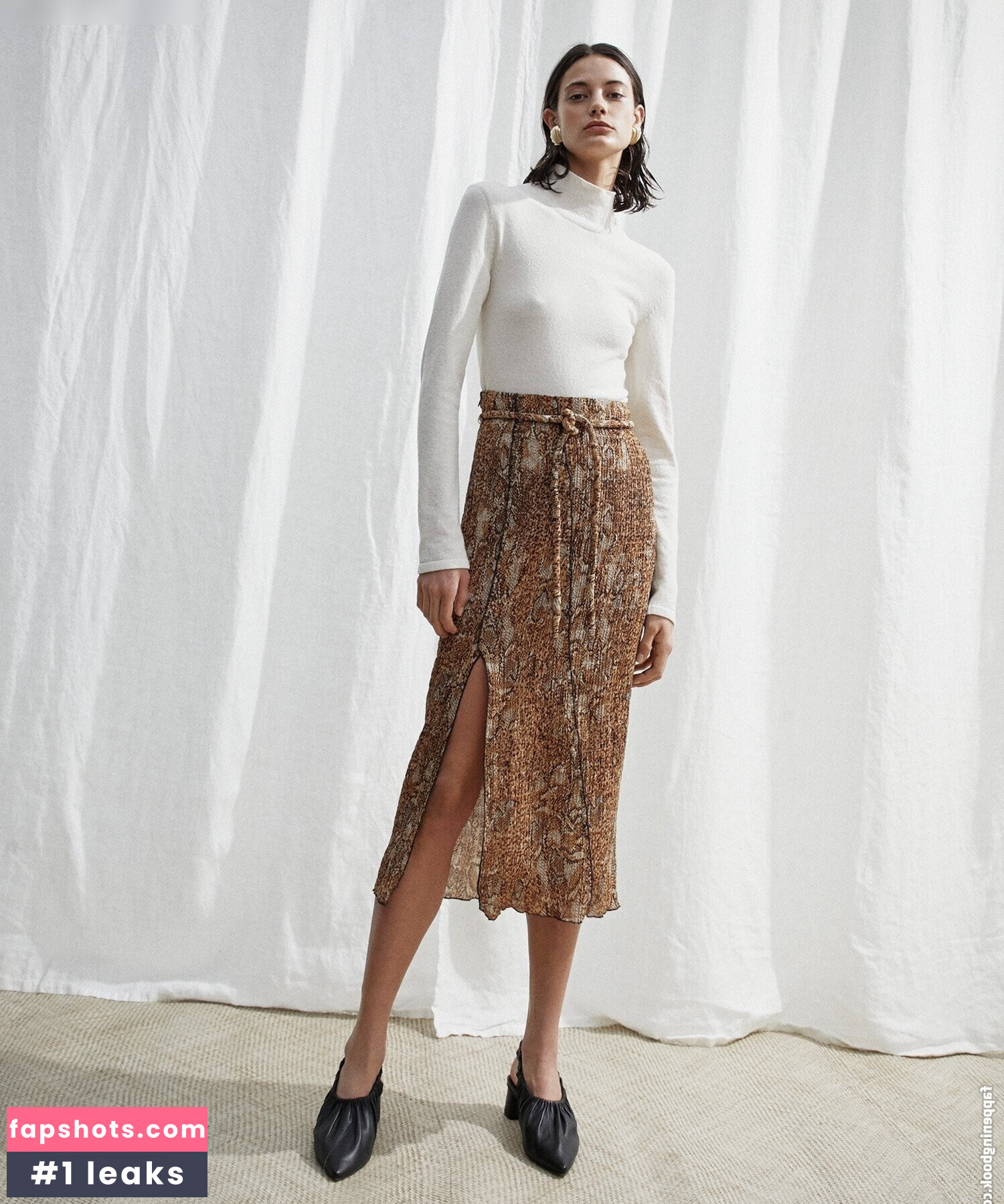 Anja Leuenberger gallery photo #12