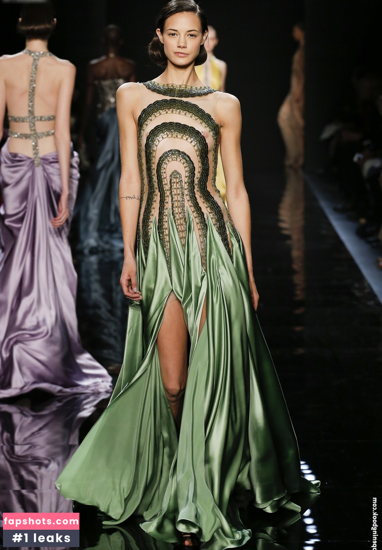 Anja Leuenberger gallery photo #30