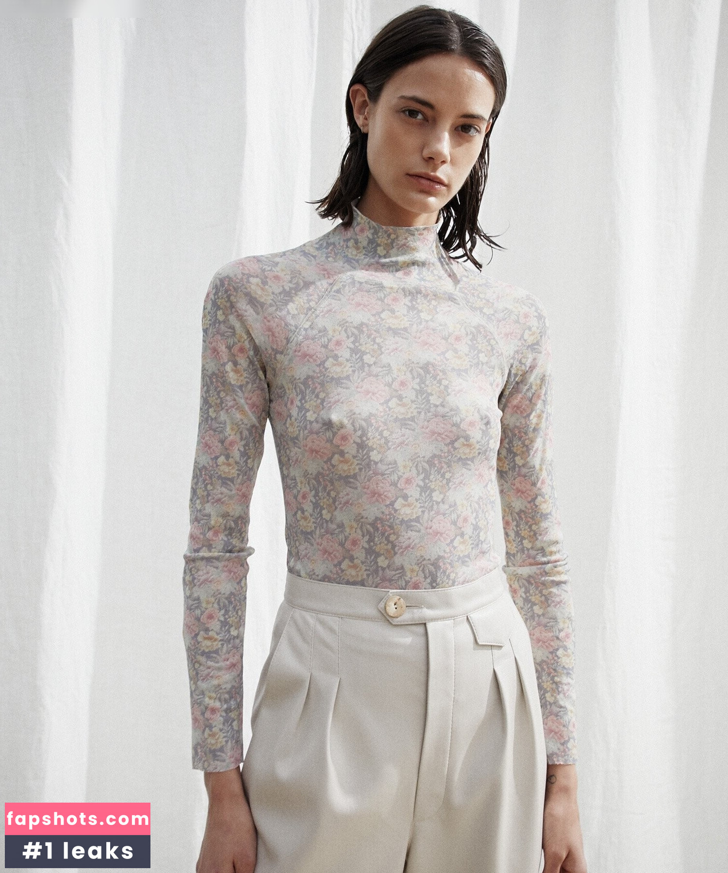 Anja Leuenberger gallery photo #5