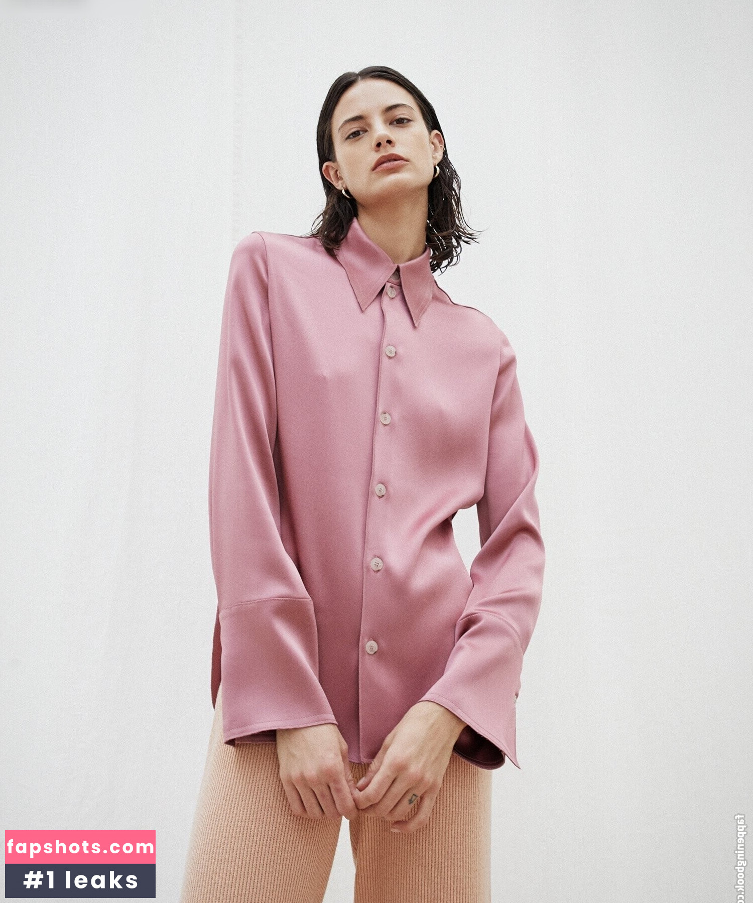 Anja Leuenberger gallery photo #9