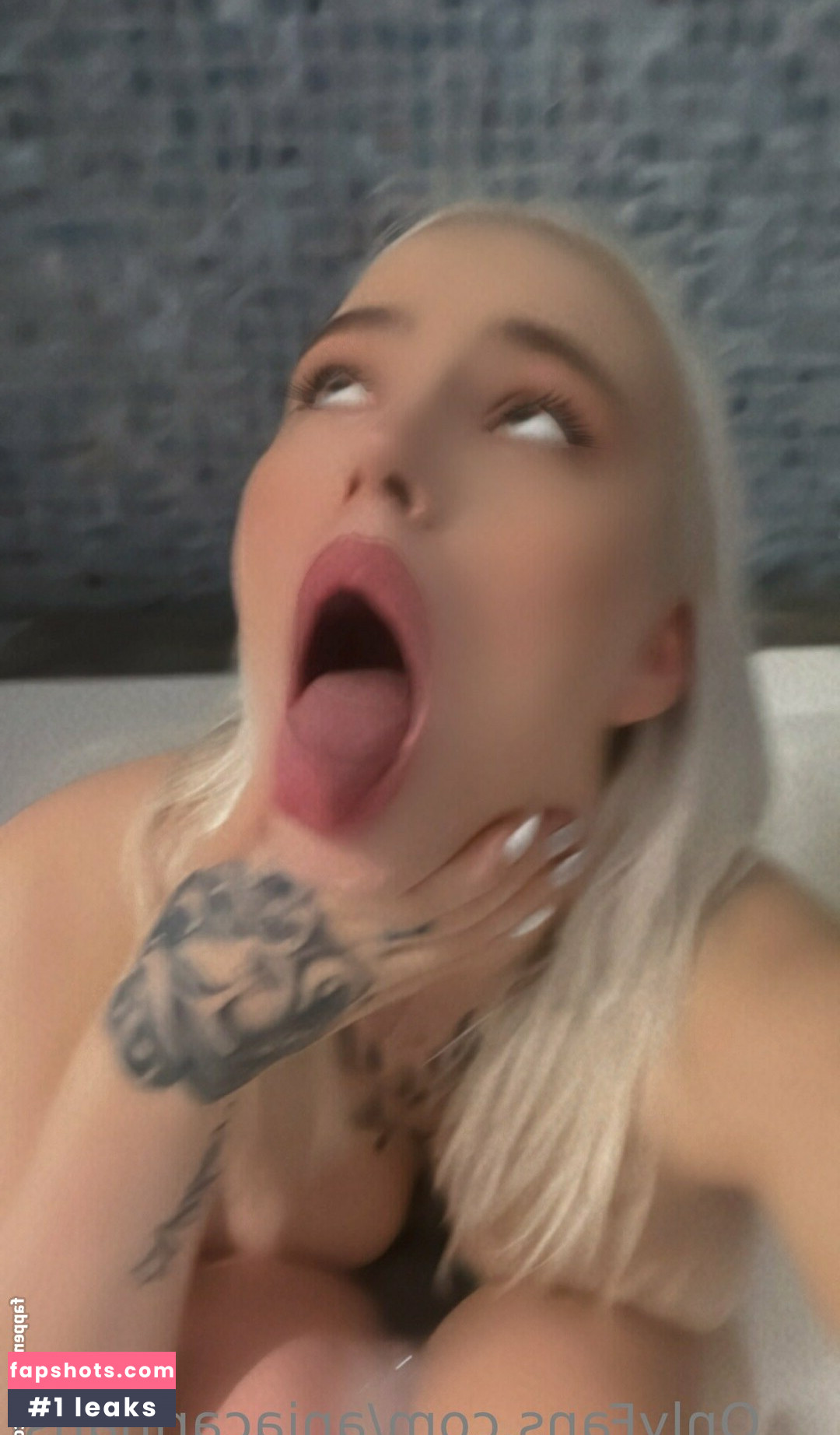 anjacarinahsl gallery photo #8