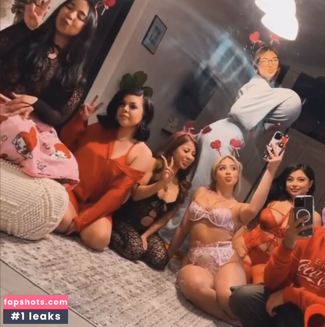 Anka Vulin gallery photo #14