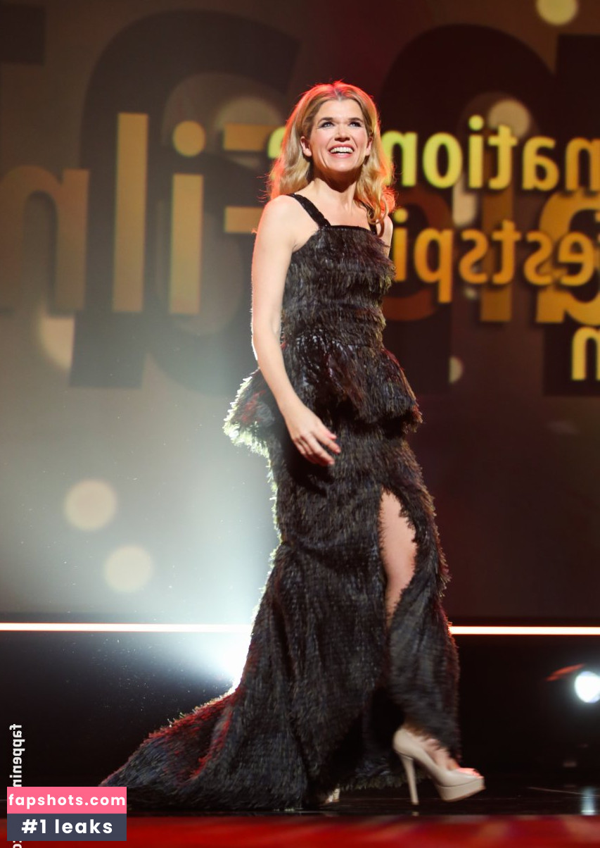 Anke Engelke gallery photo #83
