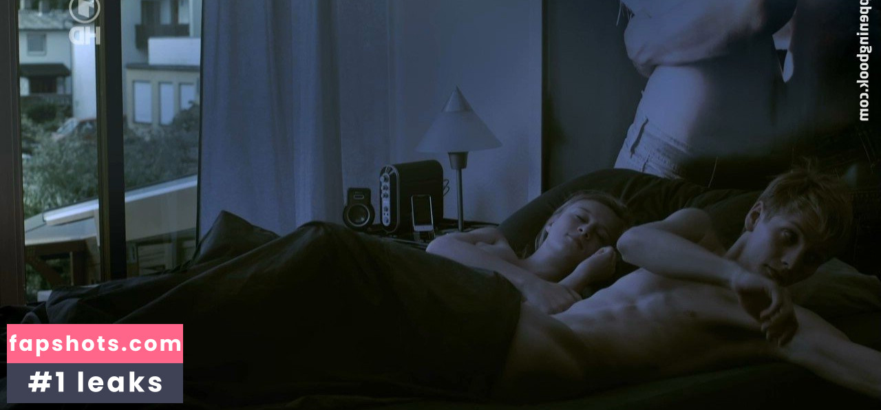 Anke Retzlaff gallery photo #7