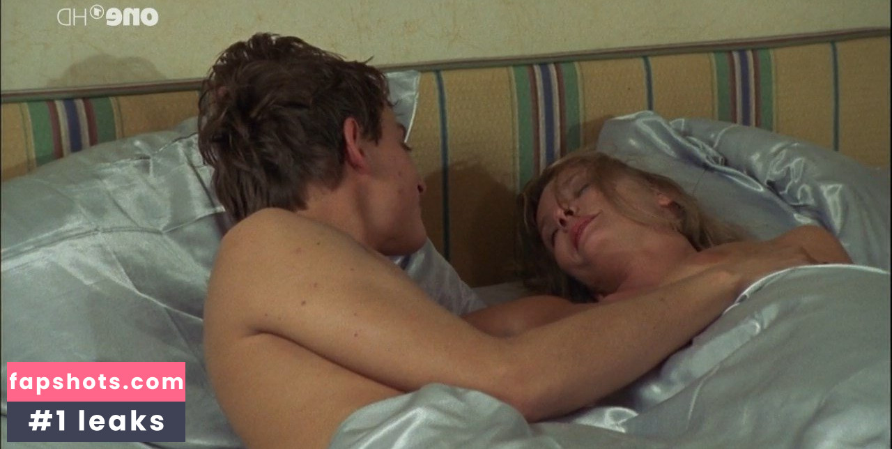 Anke Schwiekowski gallery photo #3