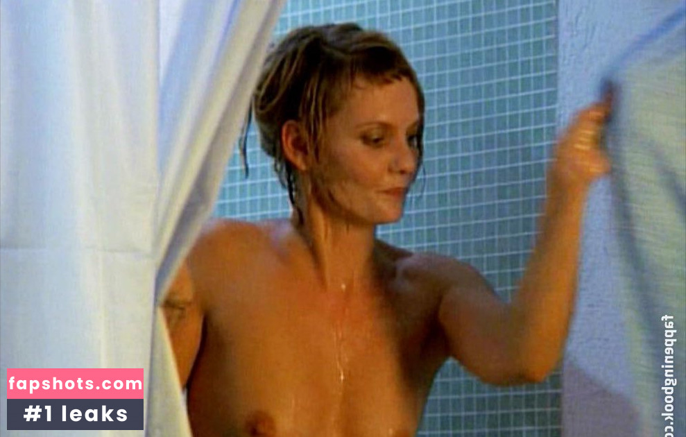 Anke Schwiekowski gallery photo #7