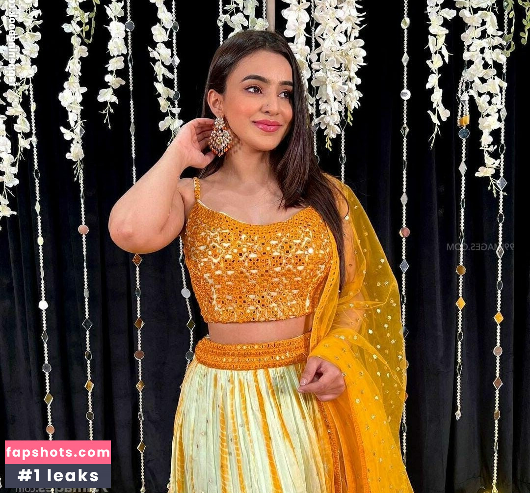 Ankitta Sharma gallery photo #21