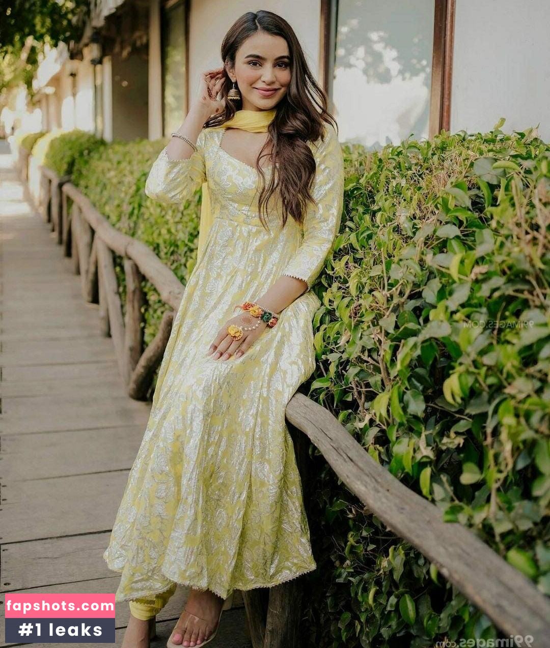 Ankitta Sharma gallery photo #27