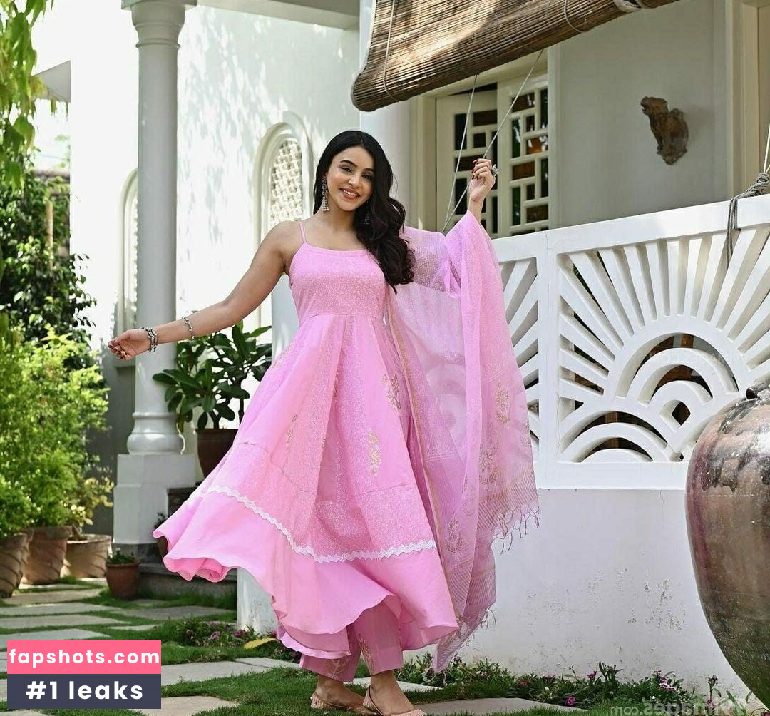 Ankitta Sharma gallery photo #30