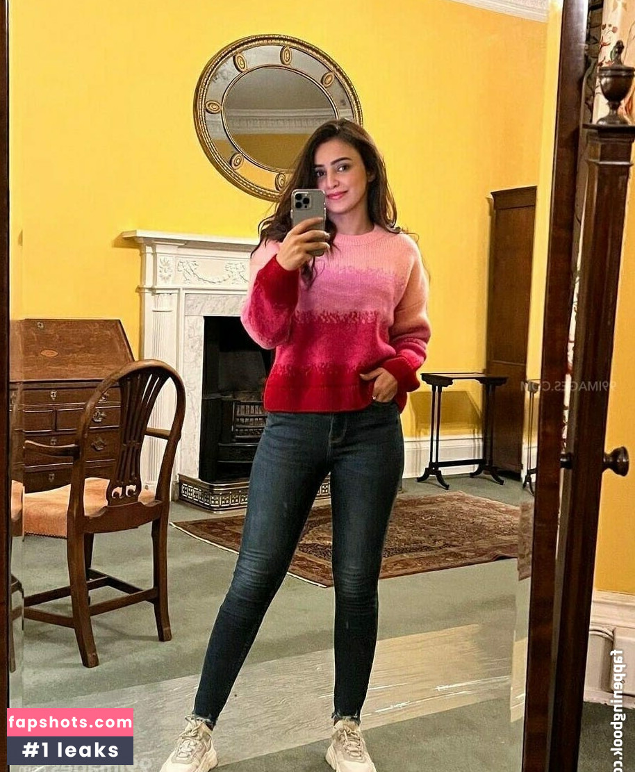 Ankitta Sharma gallery photo #35