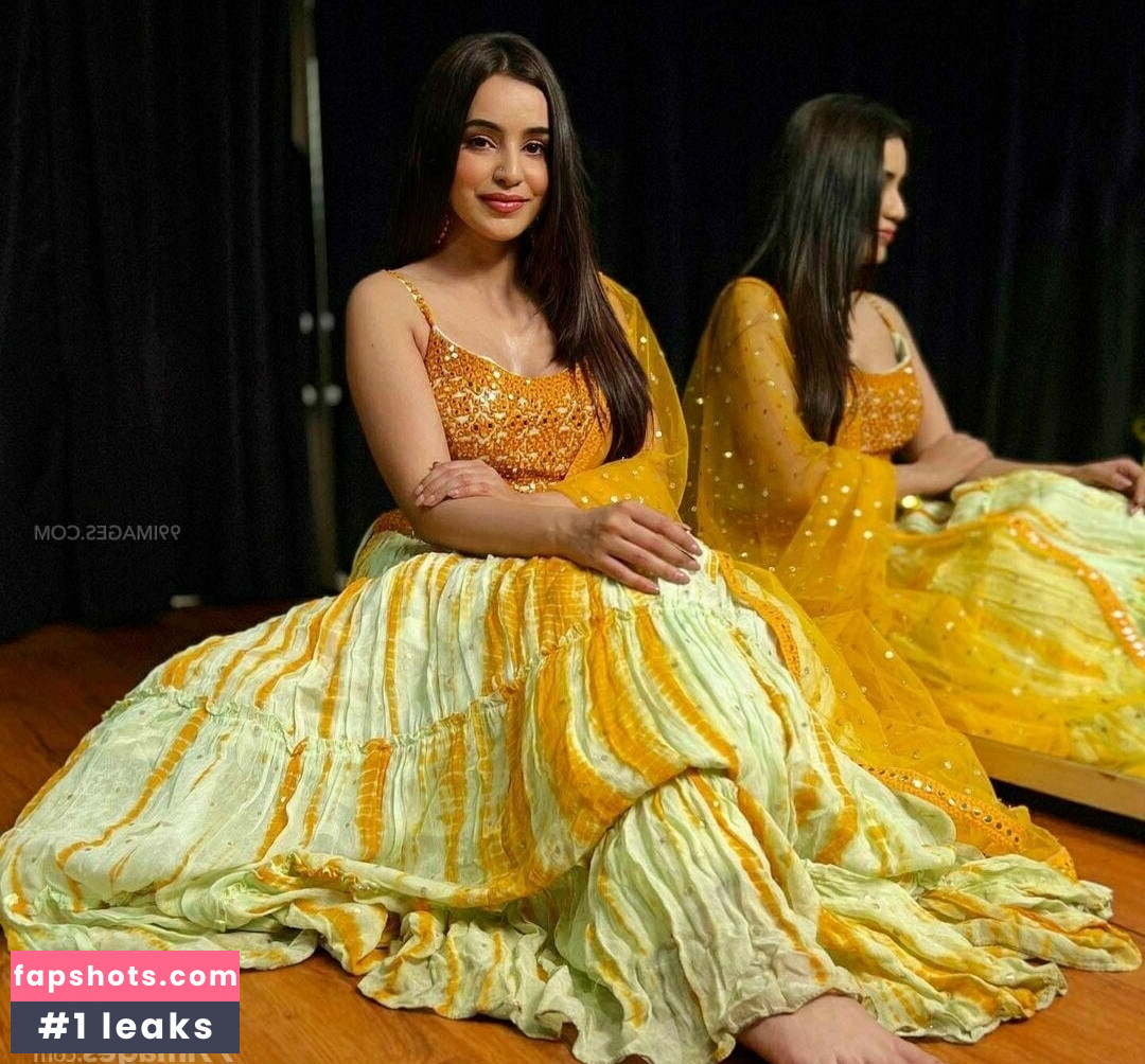 Ankitta Sharma gallery photo #6