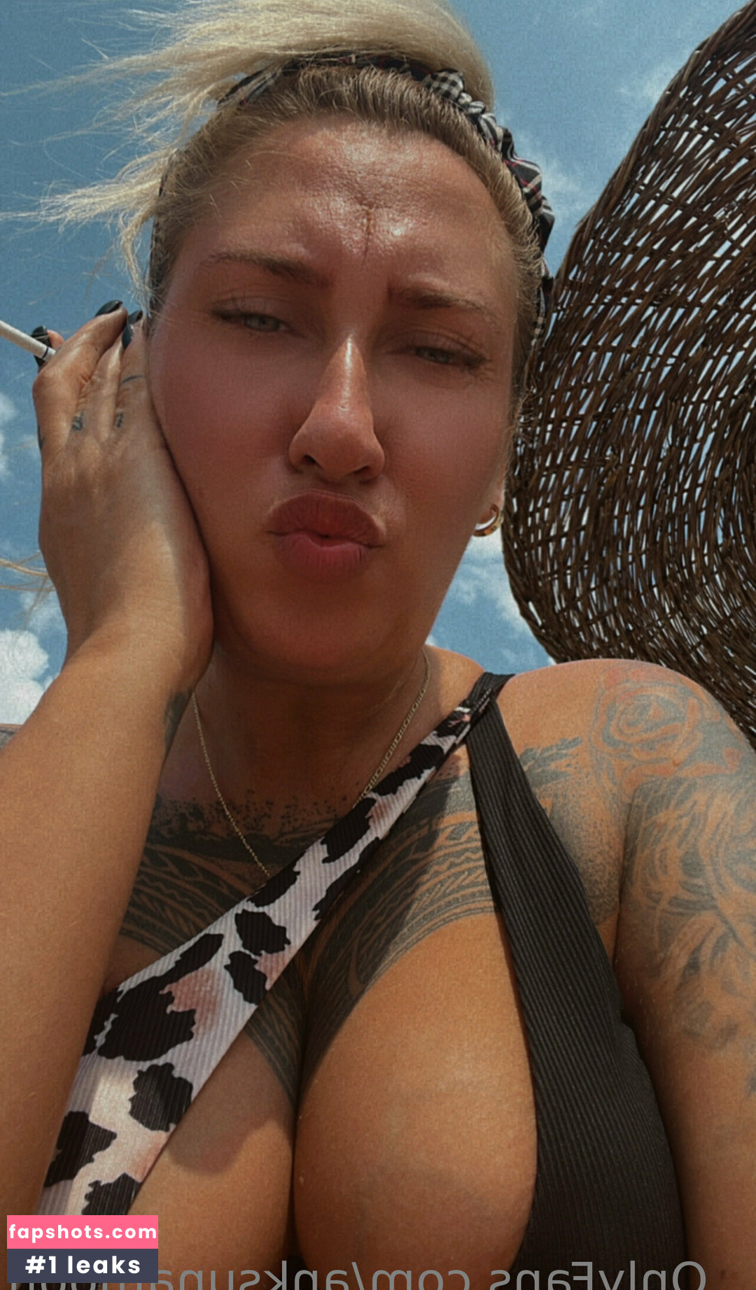 anksunamoon gallery photo #8