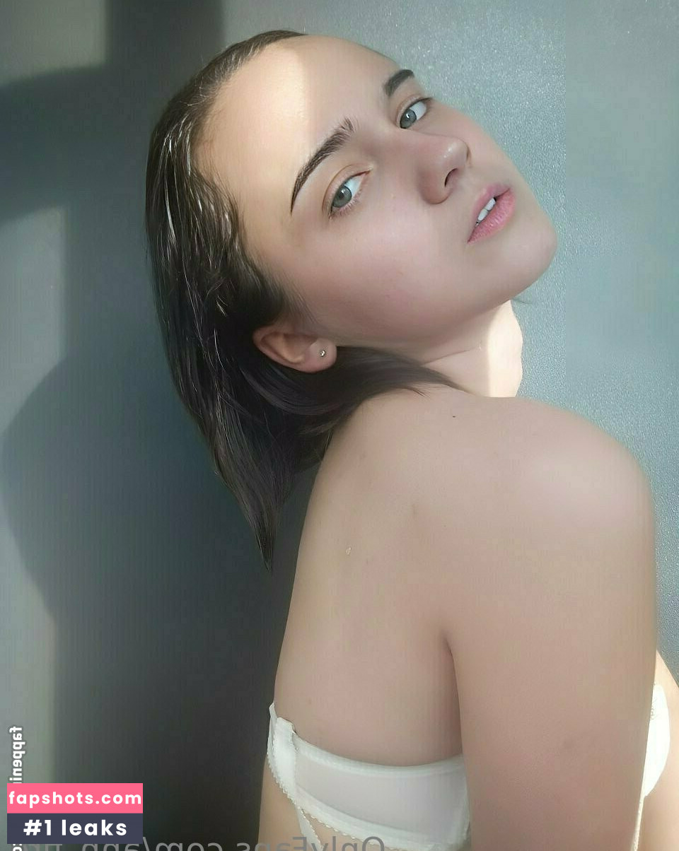 ann_fire gallery photo #35