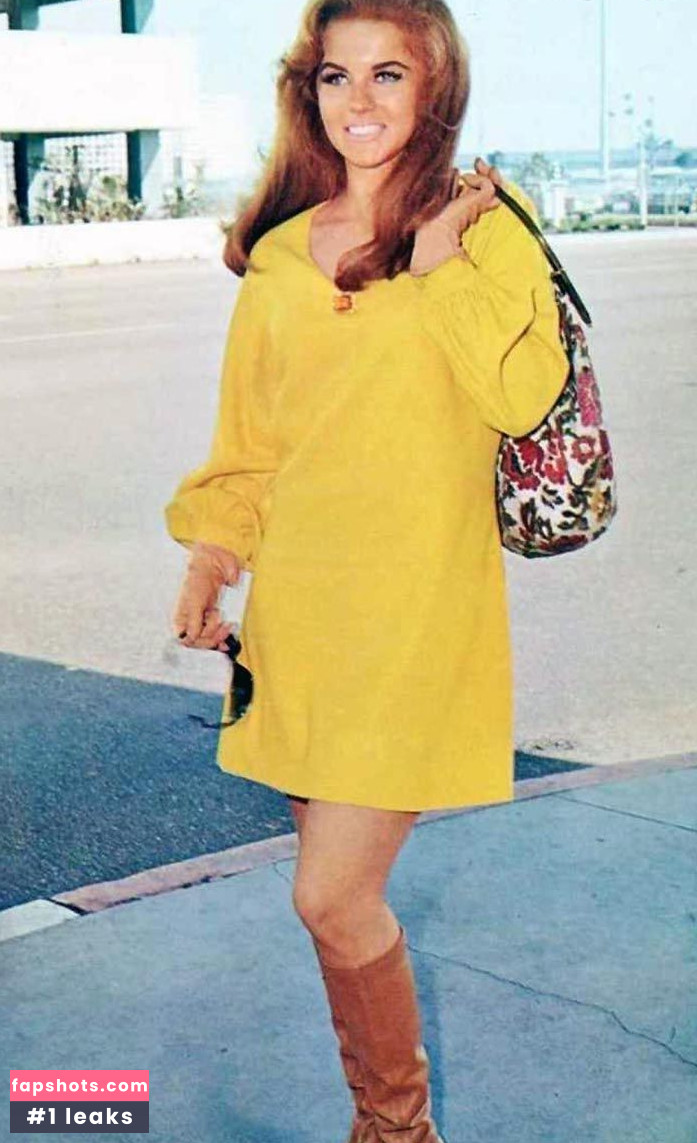 Ann-Margret gallery photo #45