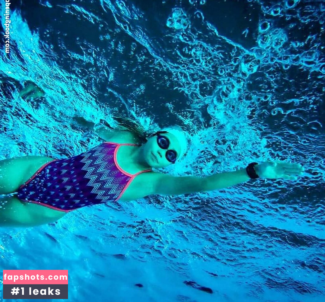 Ann_pow gallery photo #29