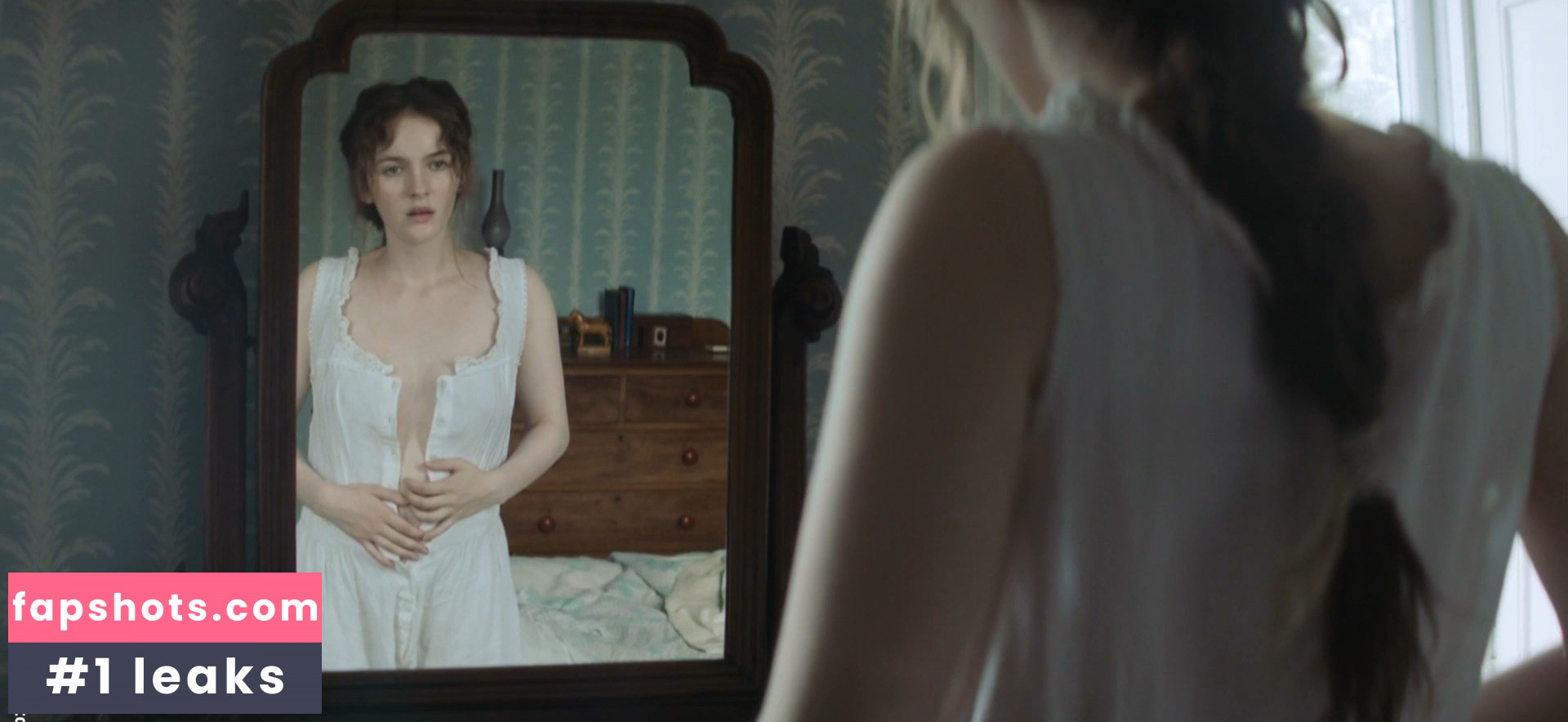 Ann Skelly gallery photo #2