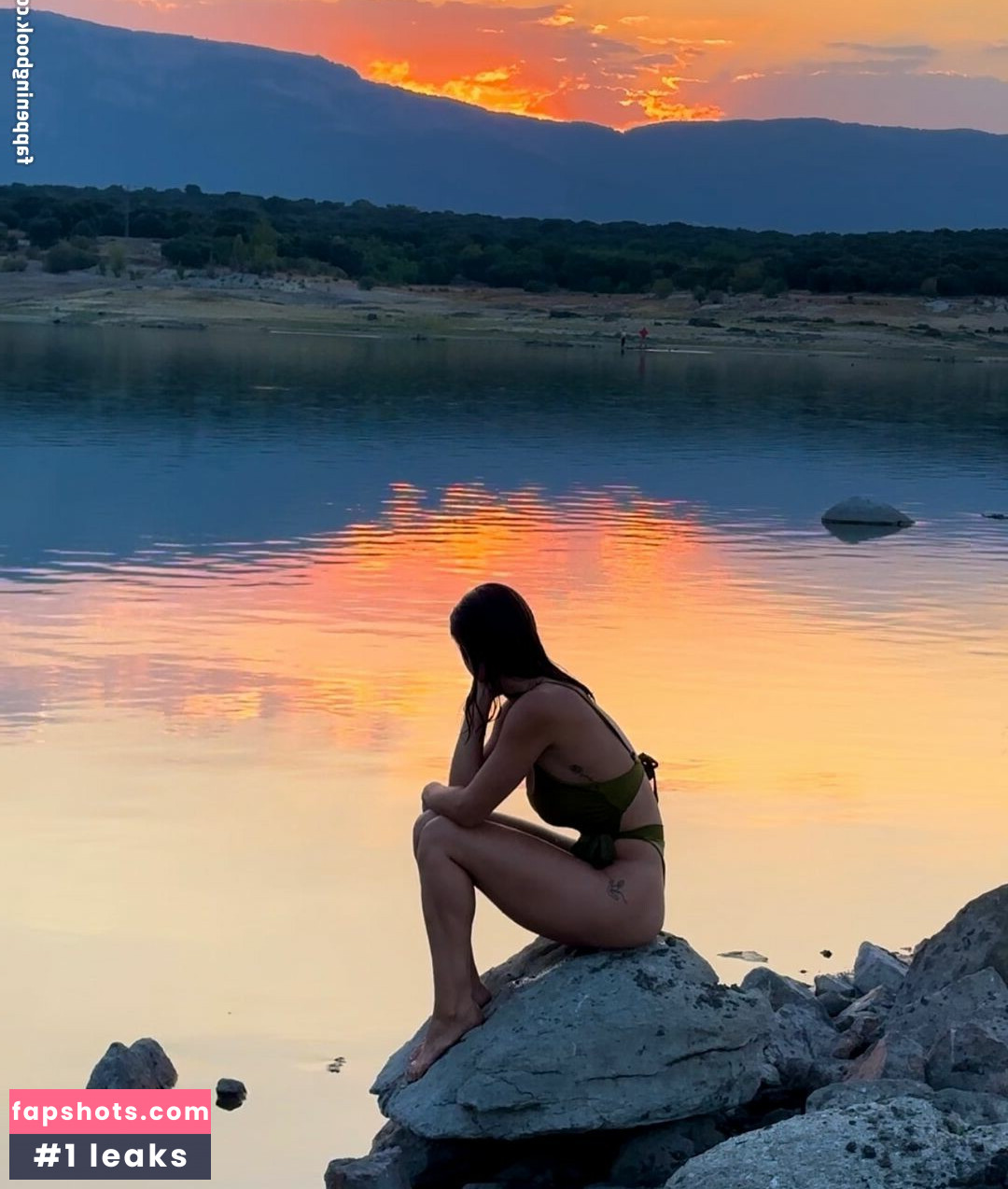 anna.are_ gallery photo #6