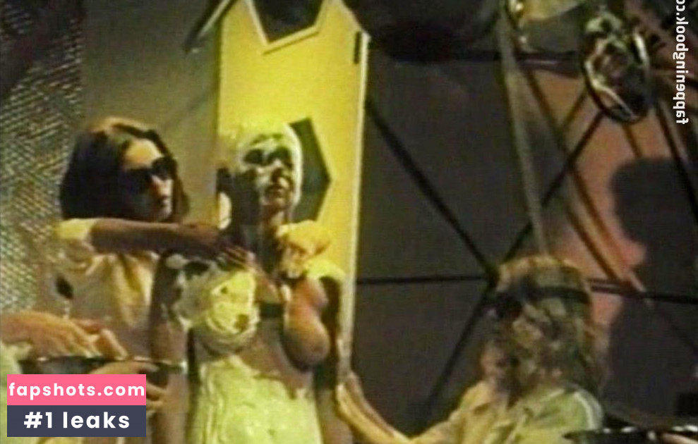 Anna Aries Nude Leaks OnlyFans Photos #3 - LeakJerk