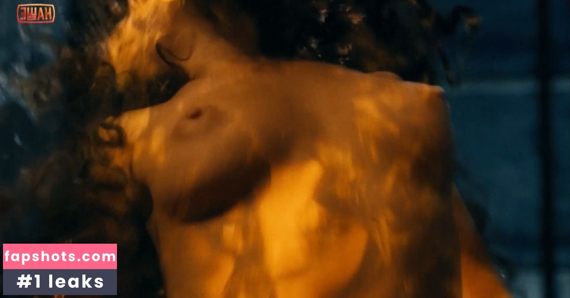 Anna Azarova gallery photo #6