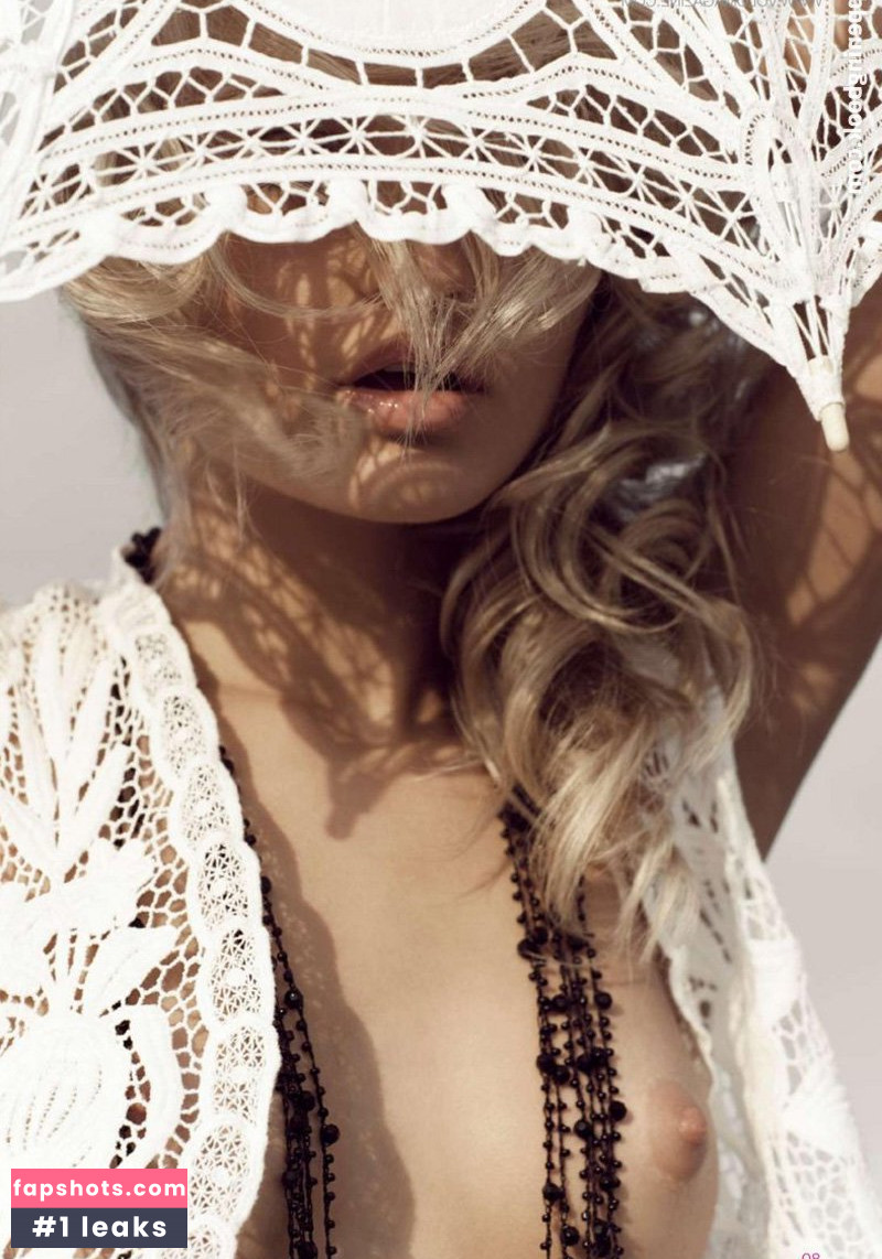 Anna Barendregt gallery photo #9