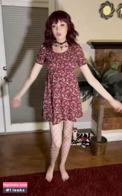 Anna Blossom gallery photo #63