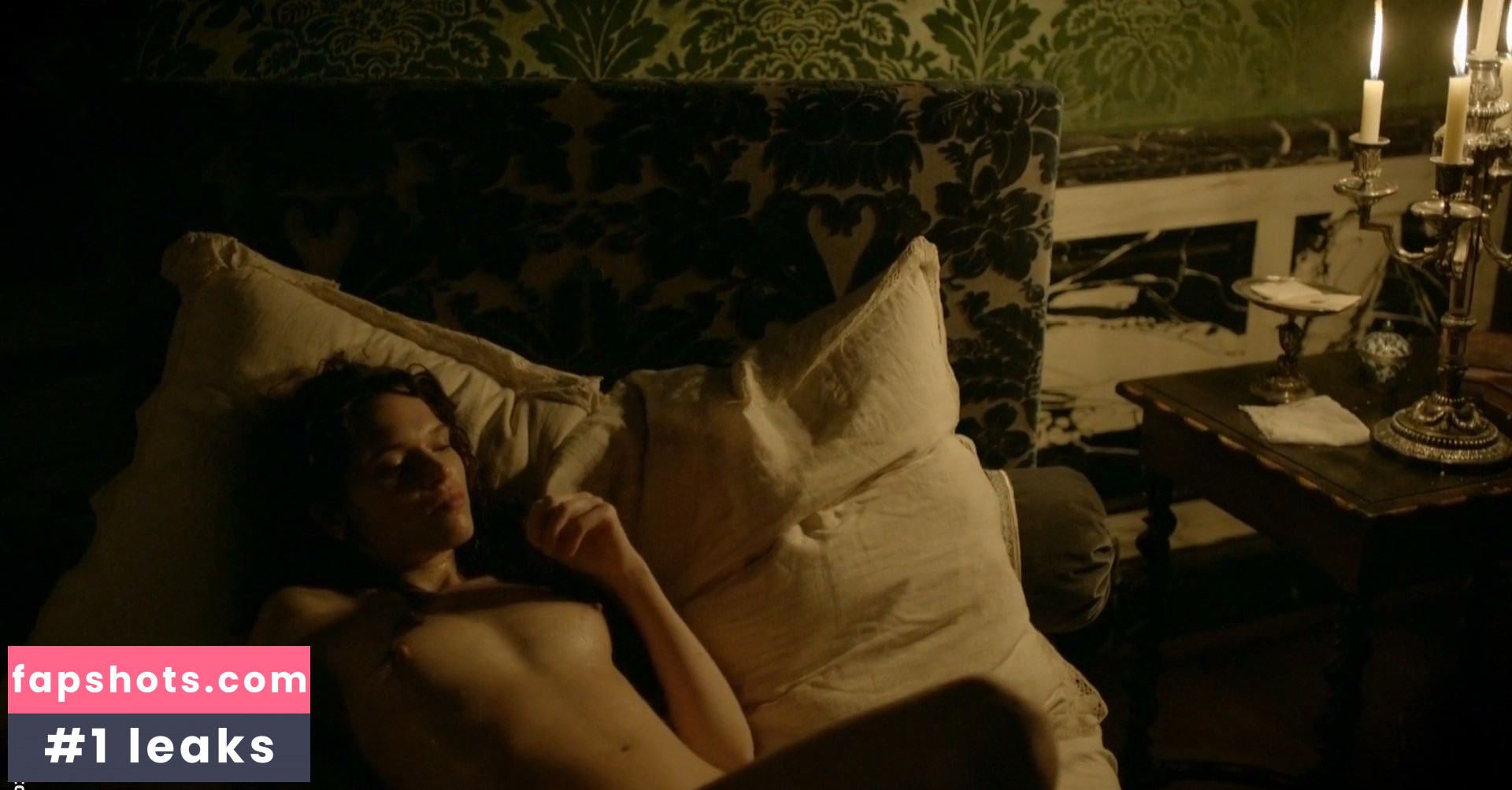 Anna Brewster gallery photo #32