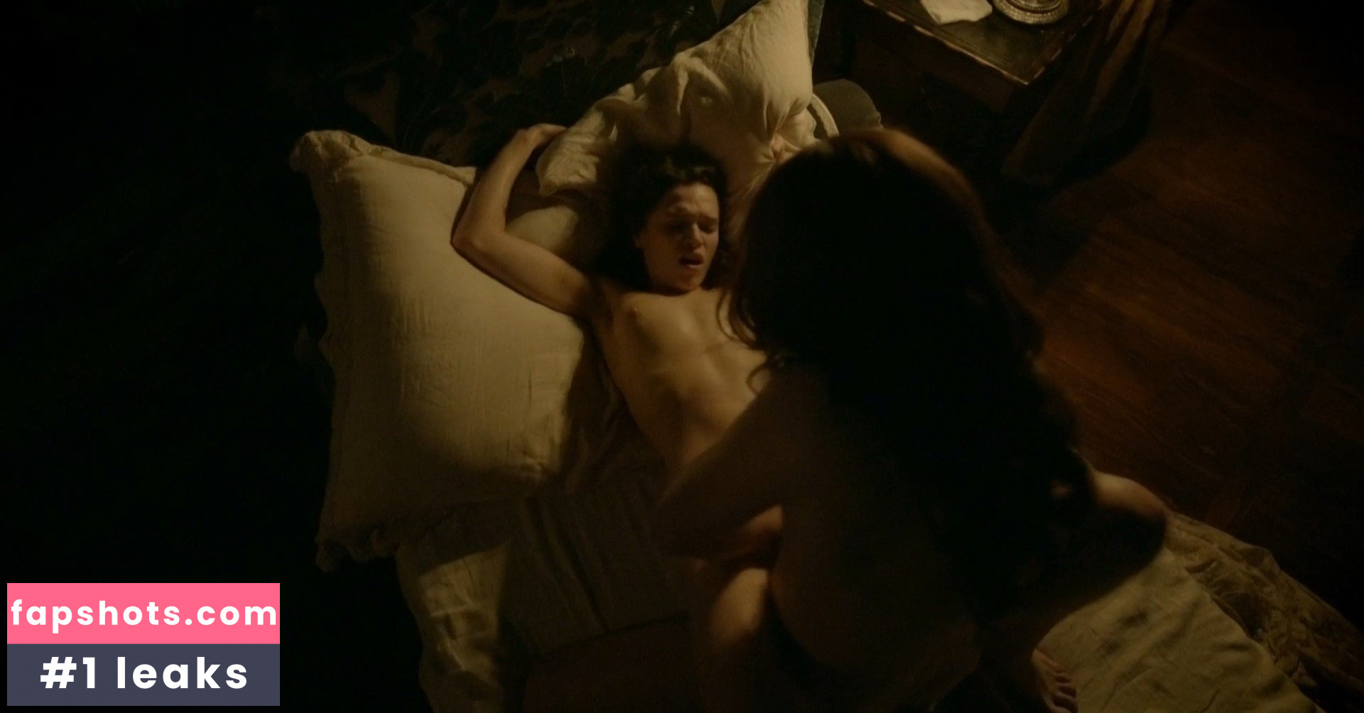 Anna Brewster gallery photo #33