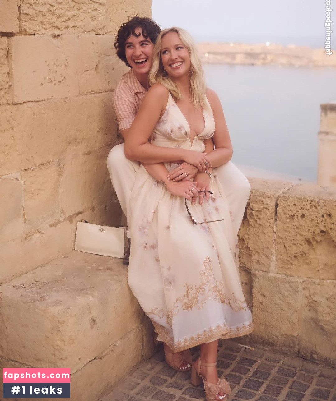 Anna Camp gallery photo #35