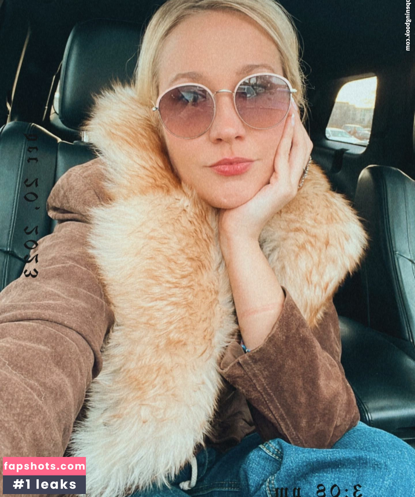 Anna Camp gallery photo #41