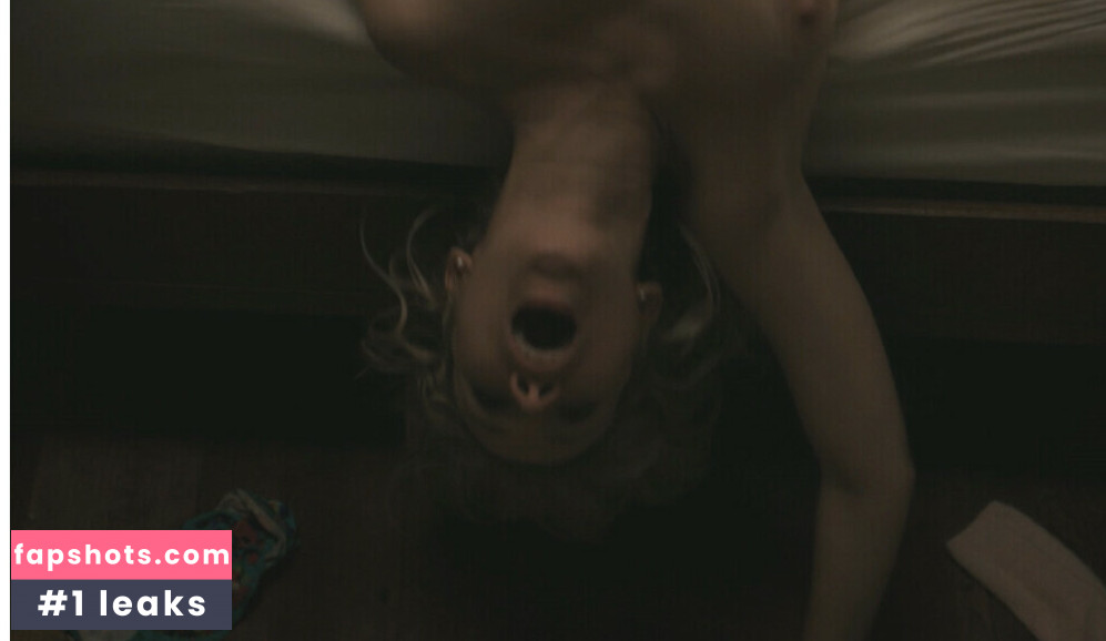 Anna Camp gallery photo #46