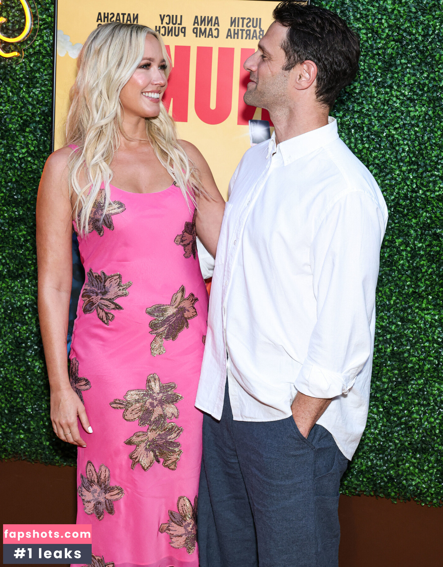 Anna Camp gallery photo #7