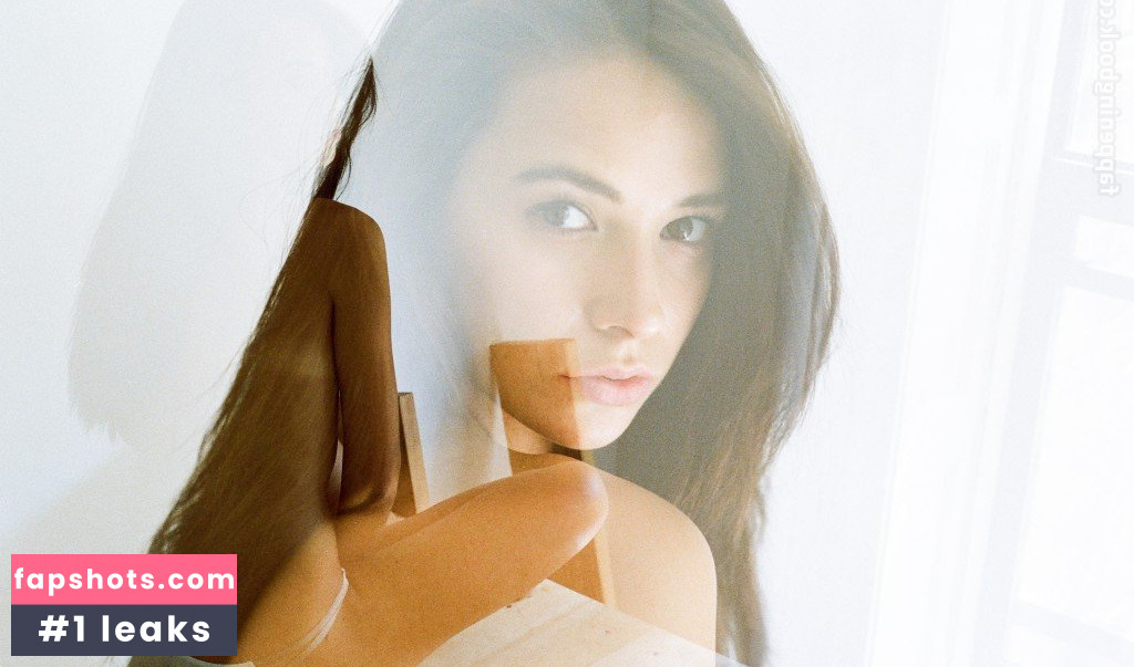 Anna Cariad gallery photo #4