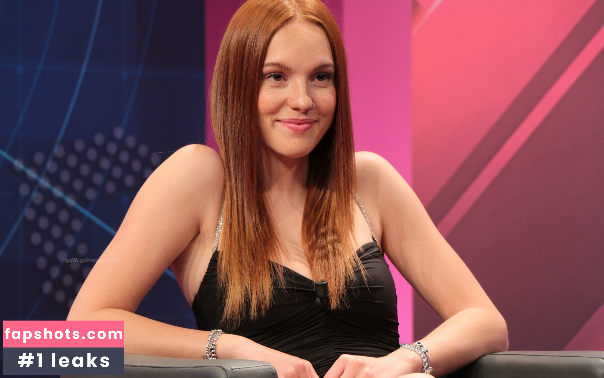 Anna Ciati Nude Leaks OnlyFans Photos #6 - LeakJerk