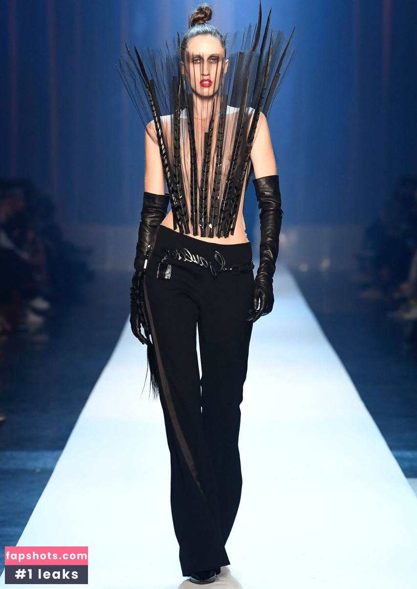 Anna Cleveland Nude Leaks OnlyFans Photos #27 - LeakJerk