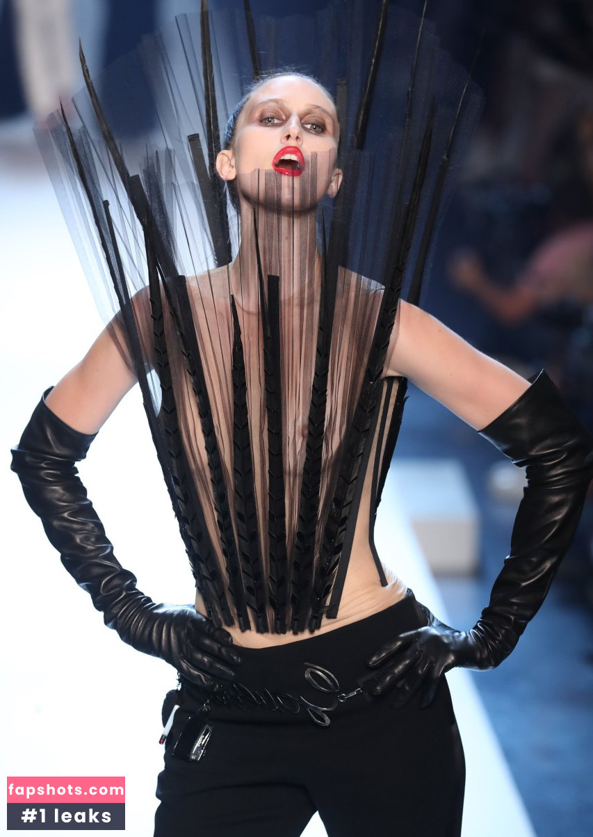 Anna Cleveland Nude Leaks OnlyFans Photos #30 - LeakJerk