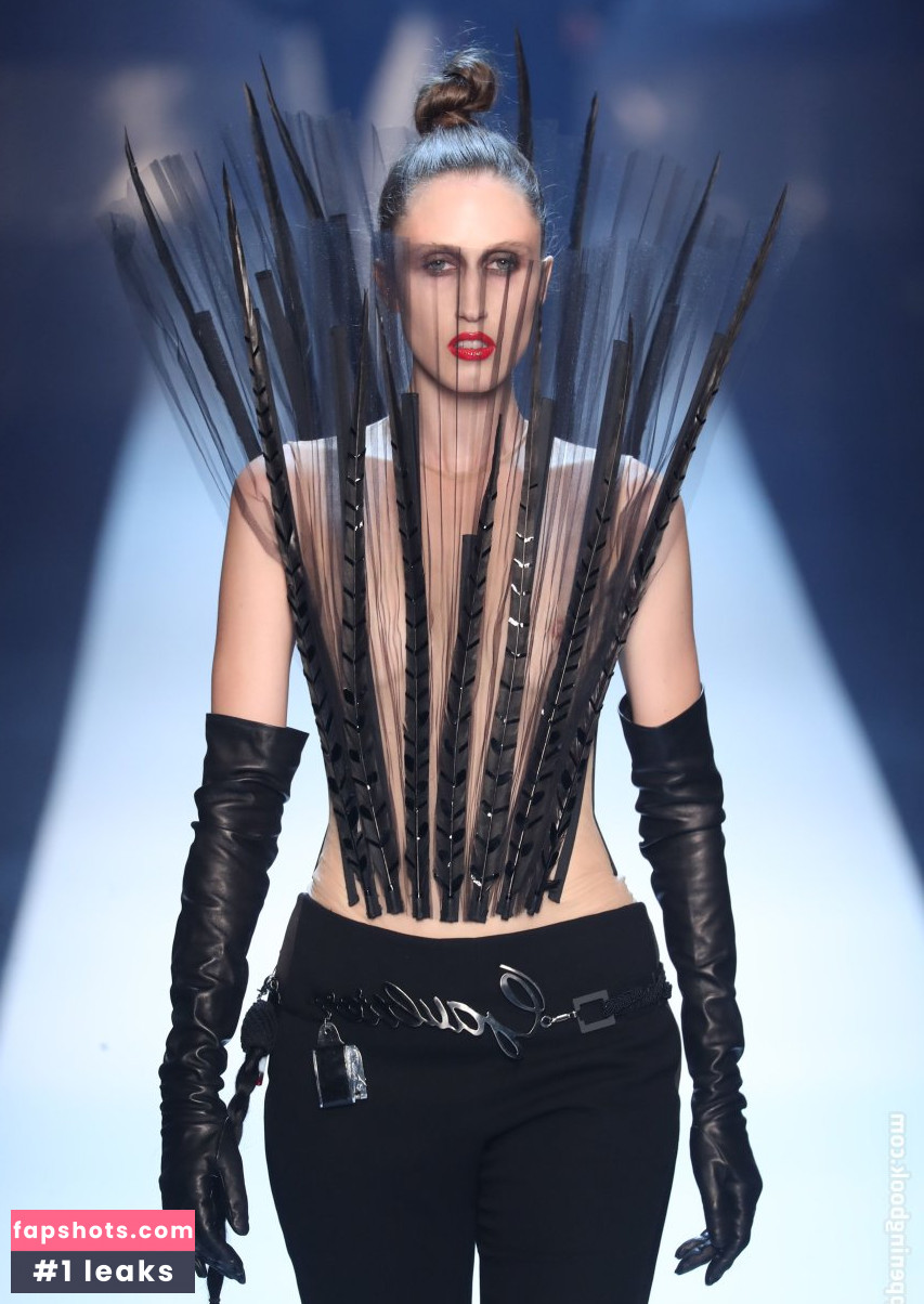 Anna Cleveland Nude Leaks OnlyFans Photos #31 - LeakJerk