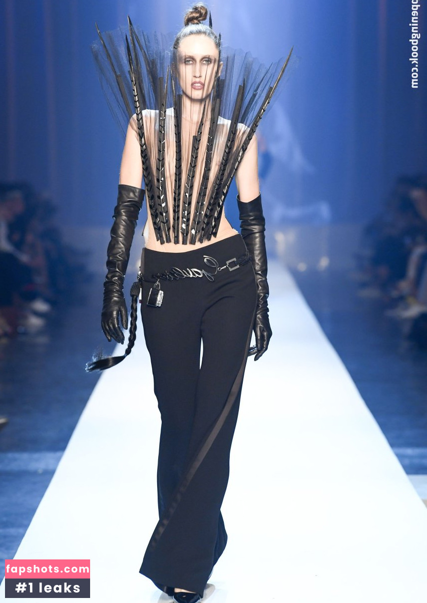 Anna Cleveland Nude Leaks OnlyFans Photos #43 - LeakJerk