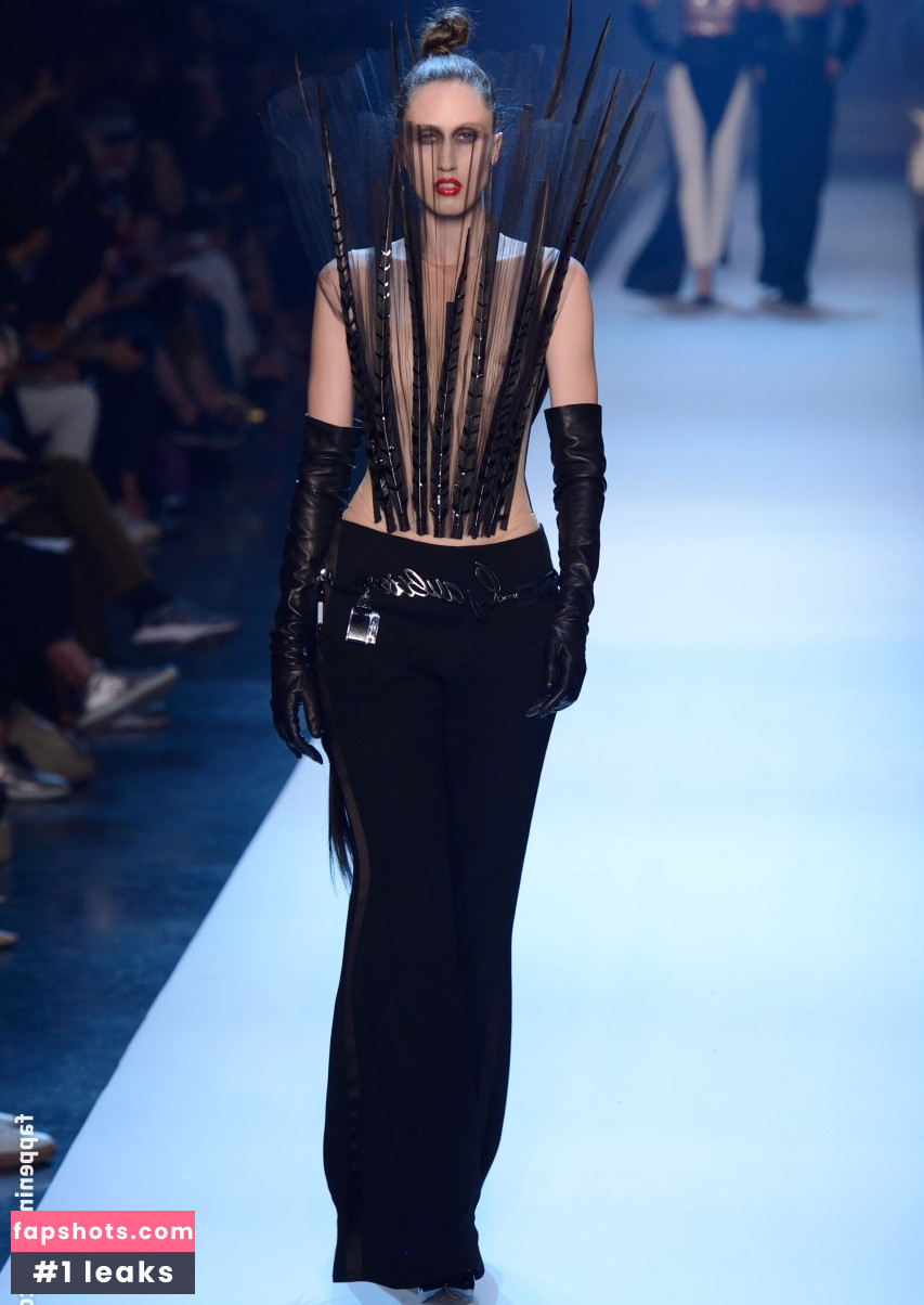 Anna Cleveland Nude Leaks OnlyFans Photos #46 - LeakJerk