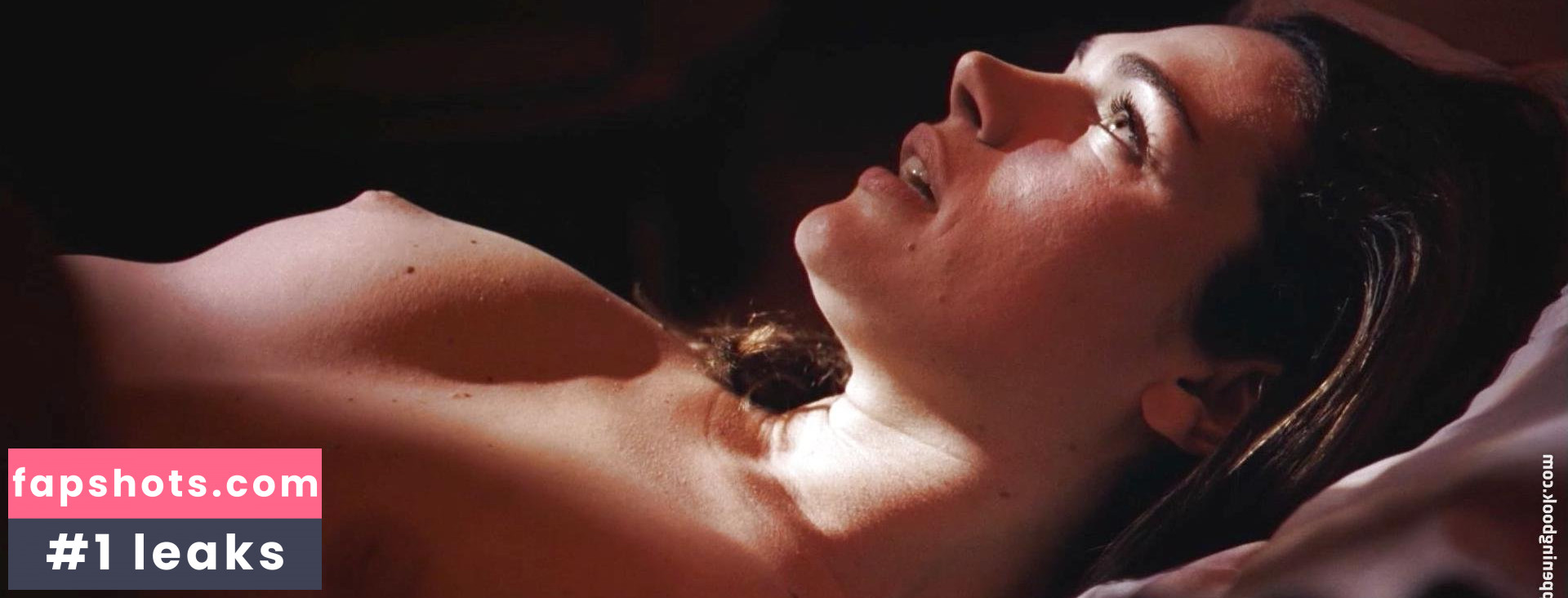 Anna Drijver gallery photo #9