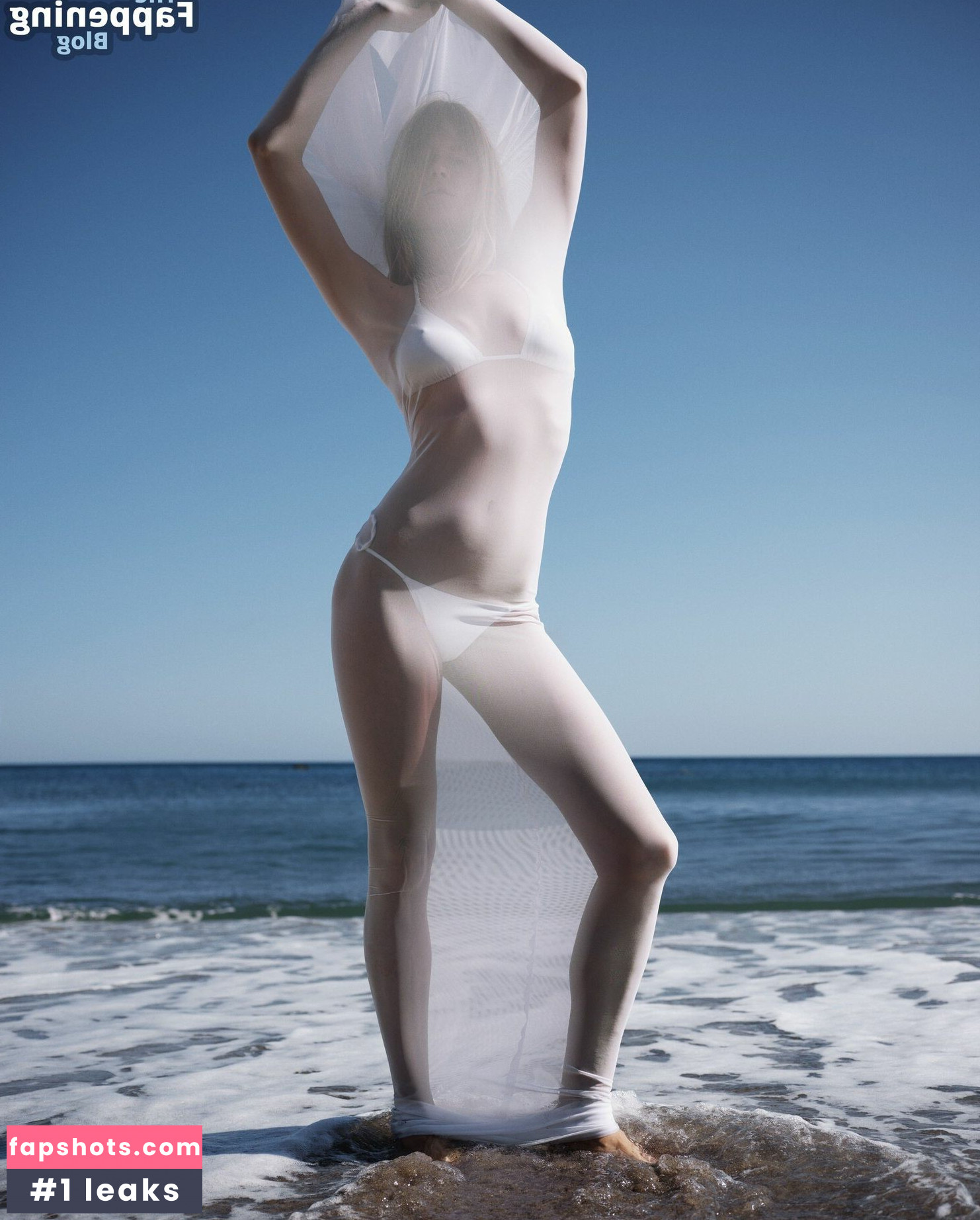 Anna Ewers gallery photo #12