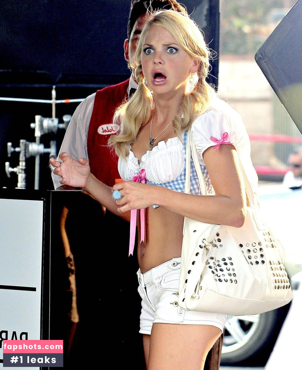 Anna Faris gallery photo #133