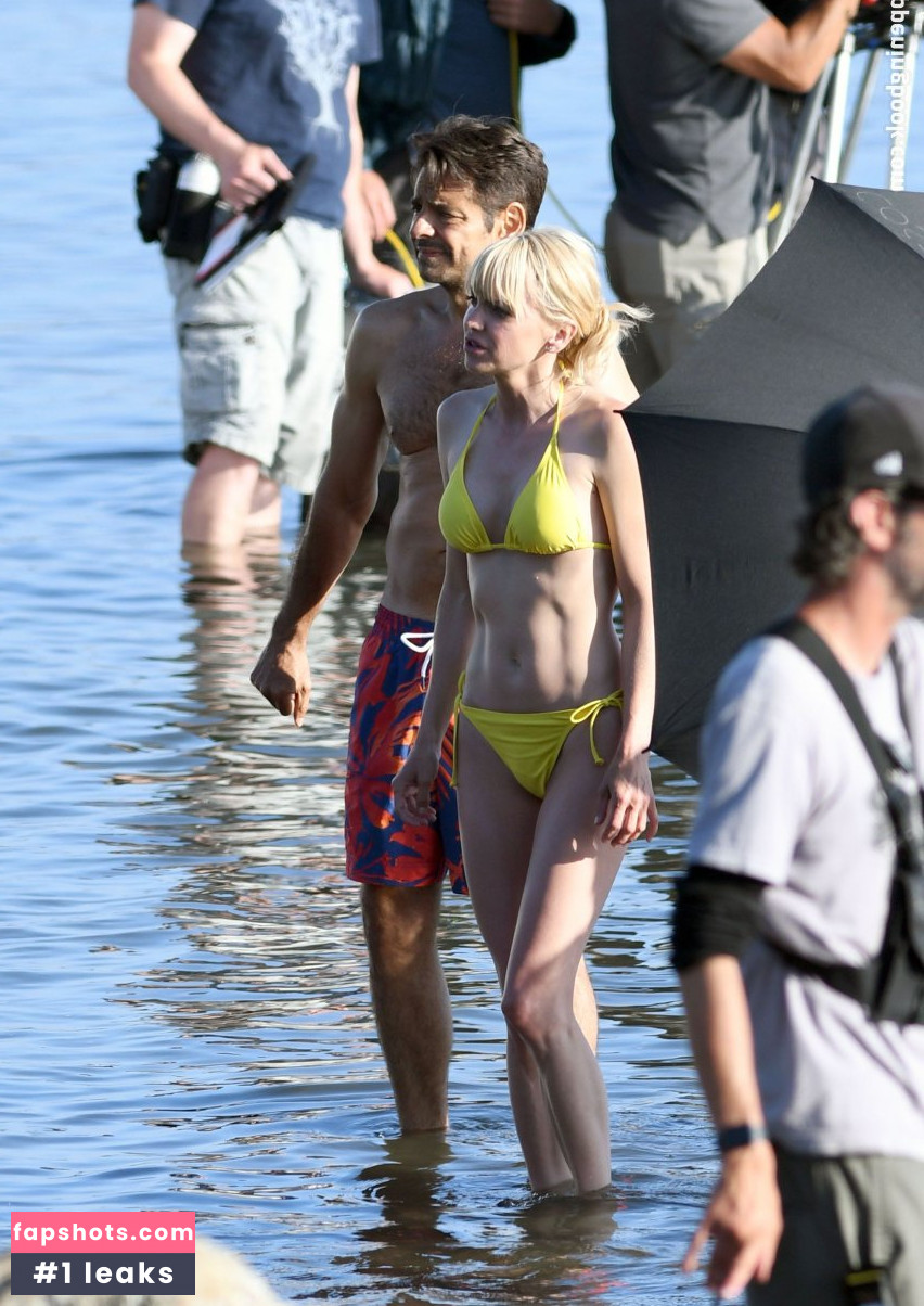 Anna Faris gallery photo #141