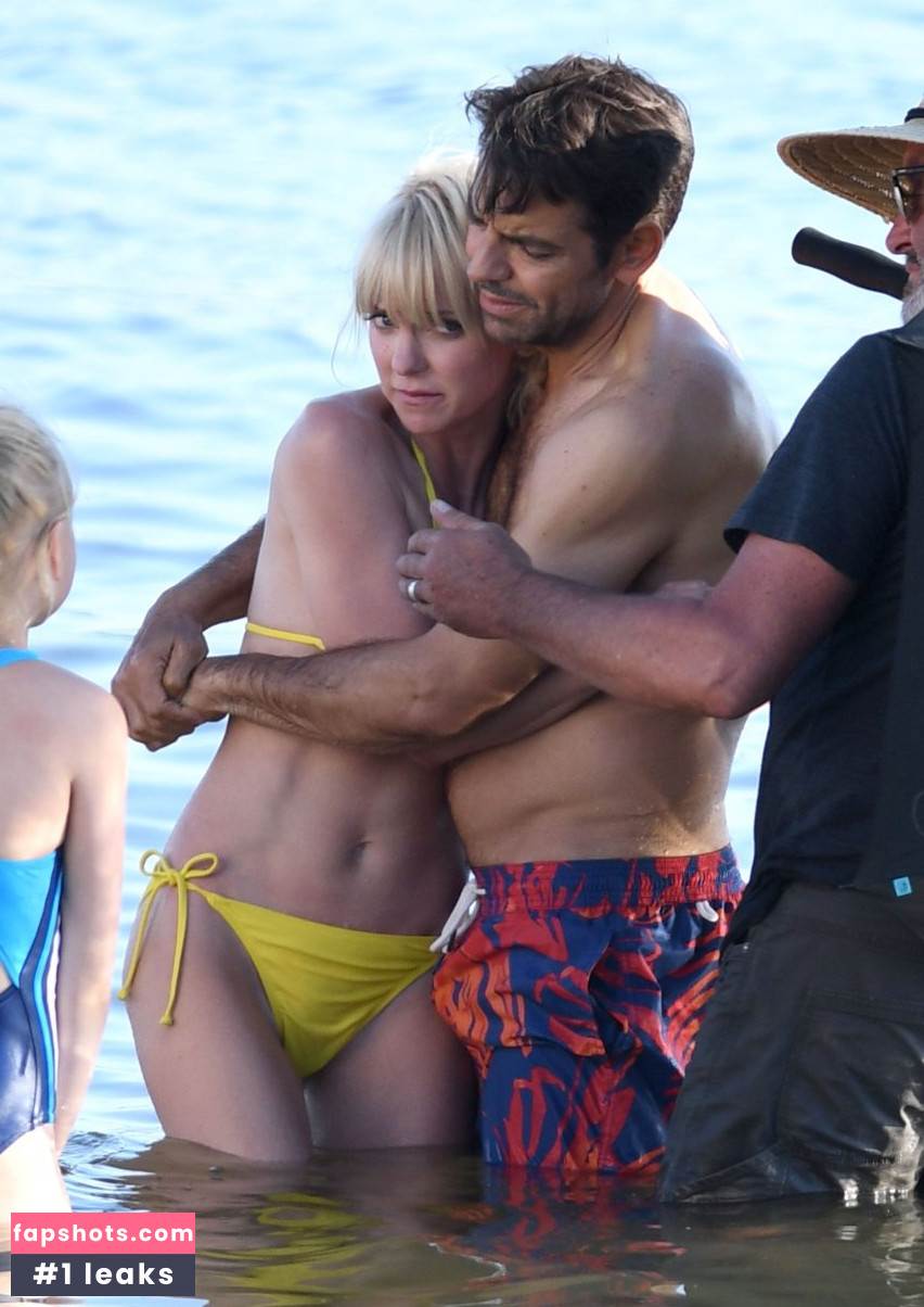 Anna Faris gallery photo #147