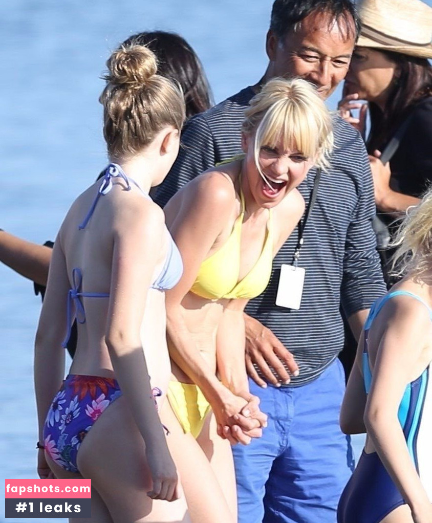 Anna Faris gallery photo #148