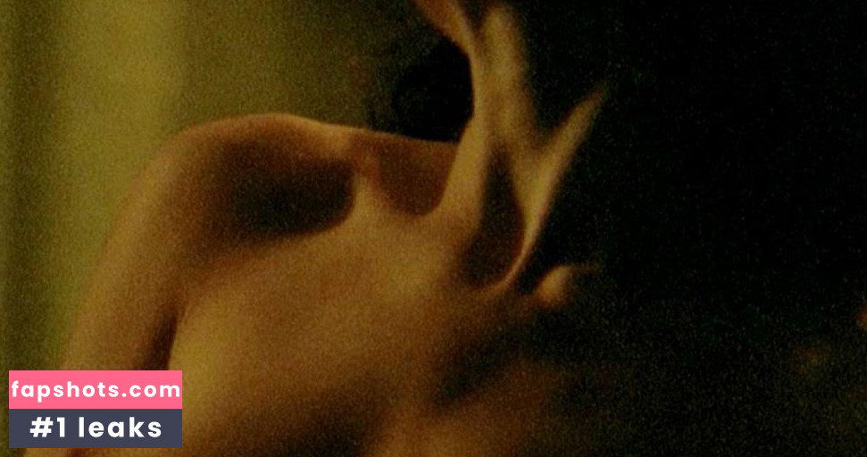 Anna Fin gallery photo #2