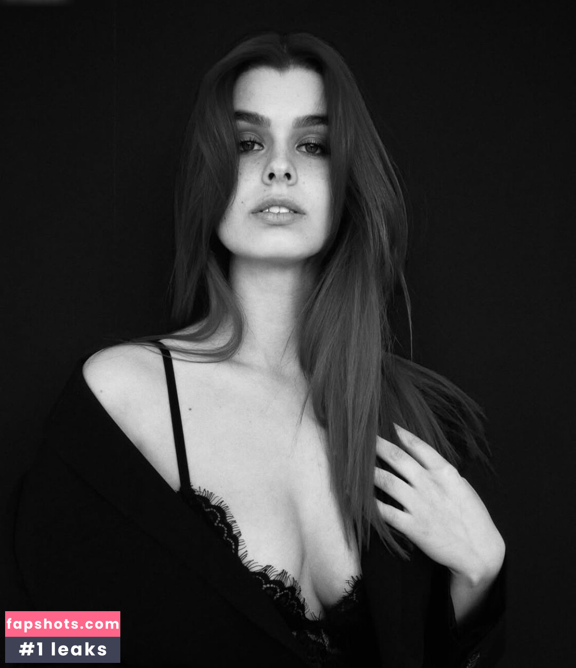 Anna Gazanis gallery photo #3