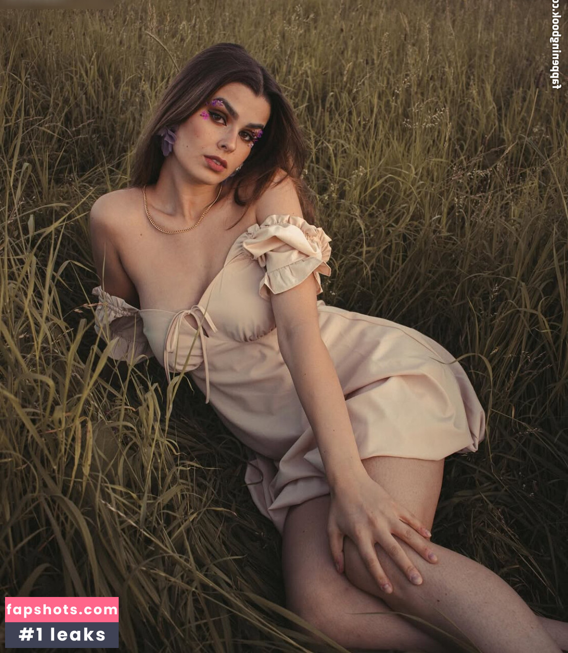 Anna Gazanis gallery photo #8